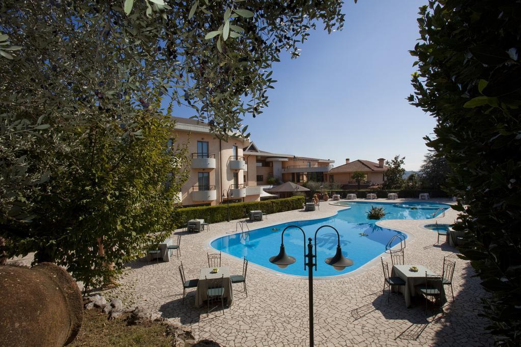 Albergo Ristorante Uliveto Veroli ภายนอก รูปภาพ