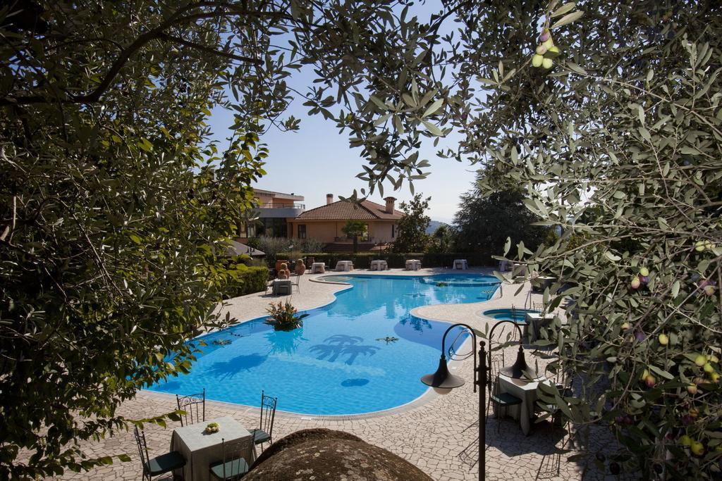 Albergo Ristorante Uliveto Veroli ภายนอก รูปภาพ