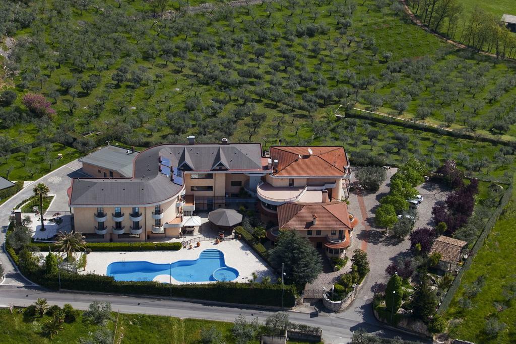 Albergo Ristorante Uliveto Veroli ภายนอก รูปภาพ