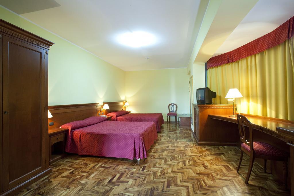 Albergo Ristorante Uliveto Veroli ห้อง รูปภาพ