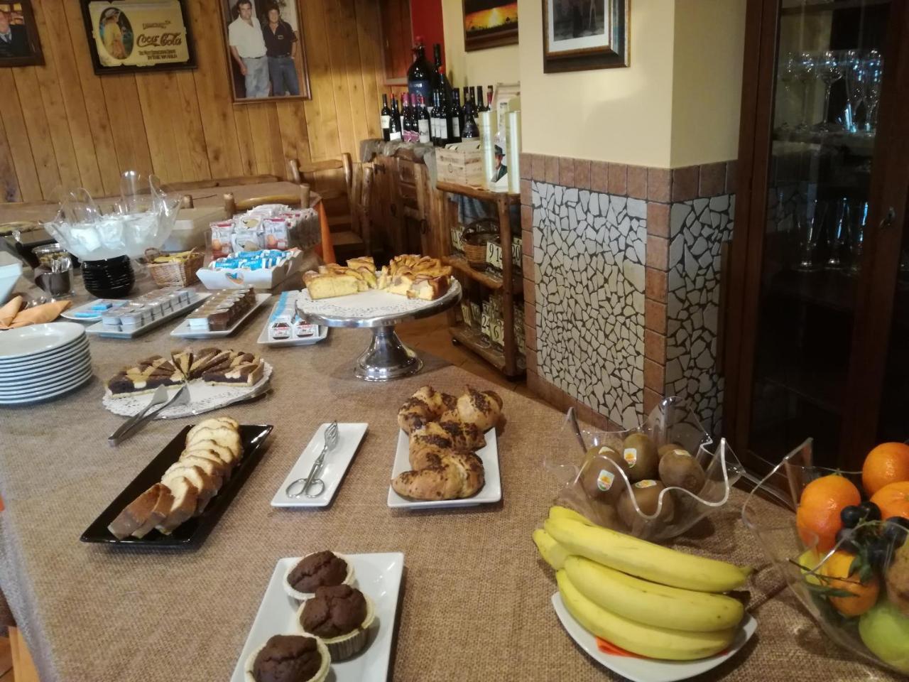 Albergo Ristorante Uliveto Veroli ภายนอก รูปภาพ