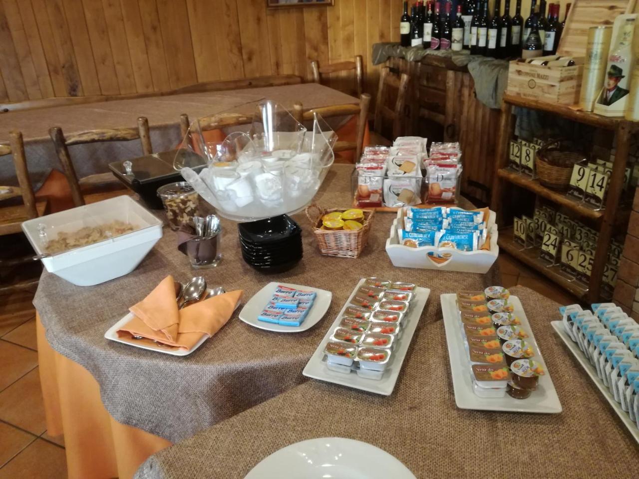 Albergo Ristorante Uliveto Veroli ภายนอก รูปภาพ